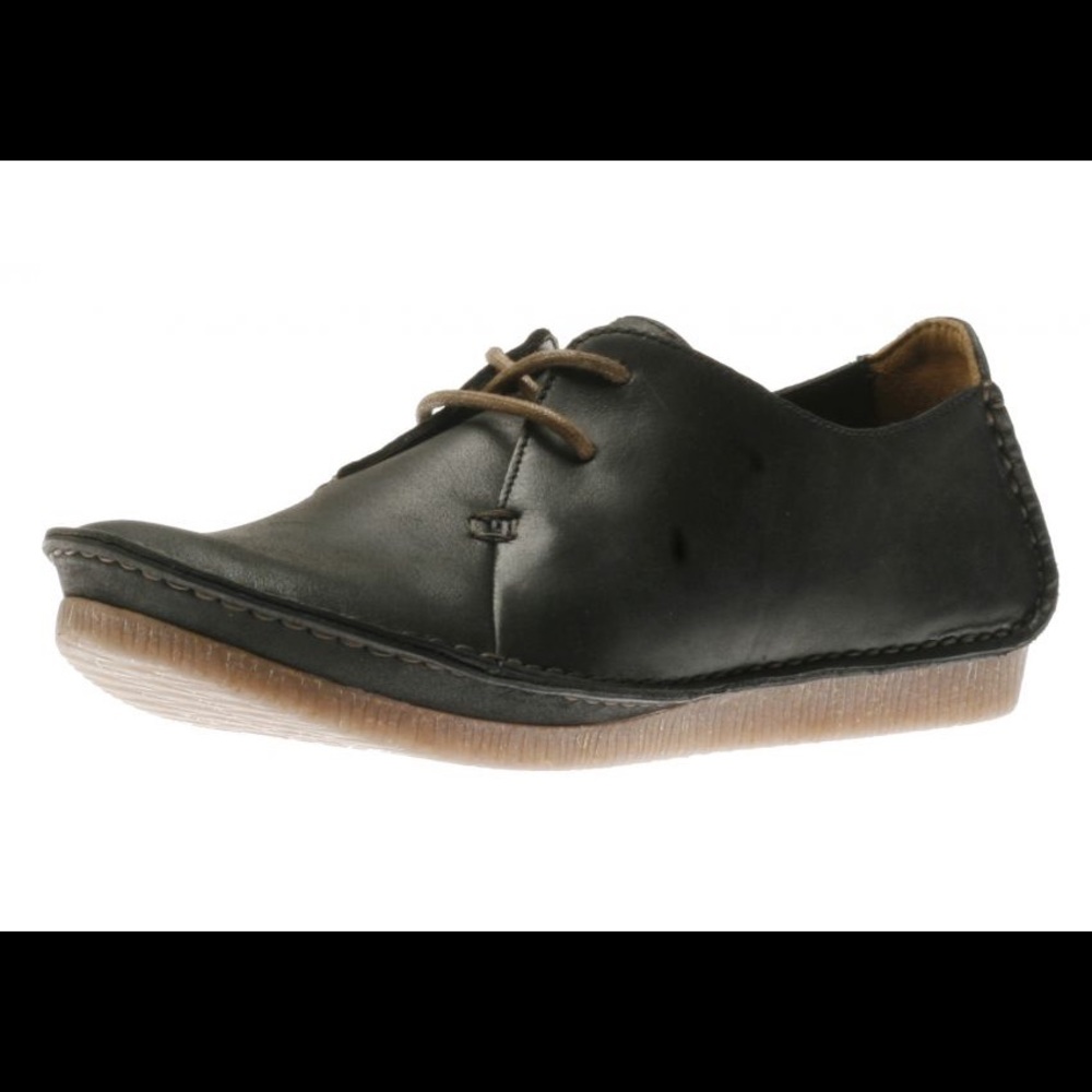 Clarks leather shoes - janey mae